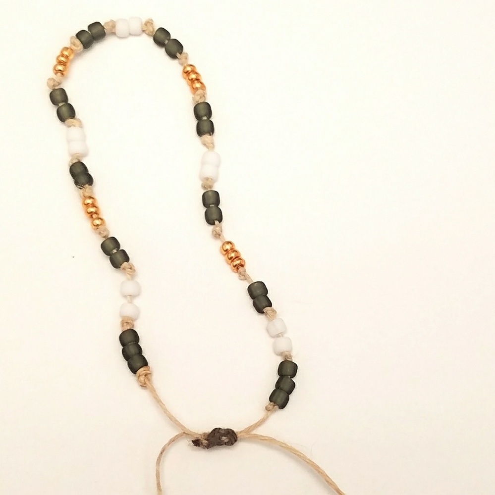 Gray white gold bracelet